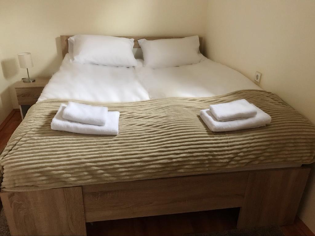 Five Apartments Indija Zewnętrze zdjęcie