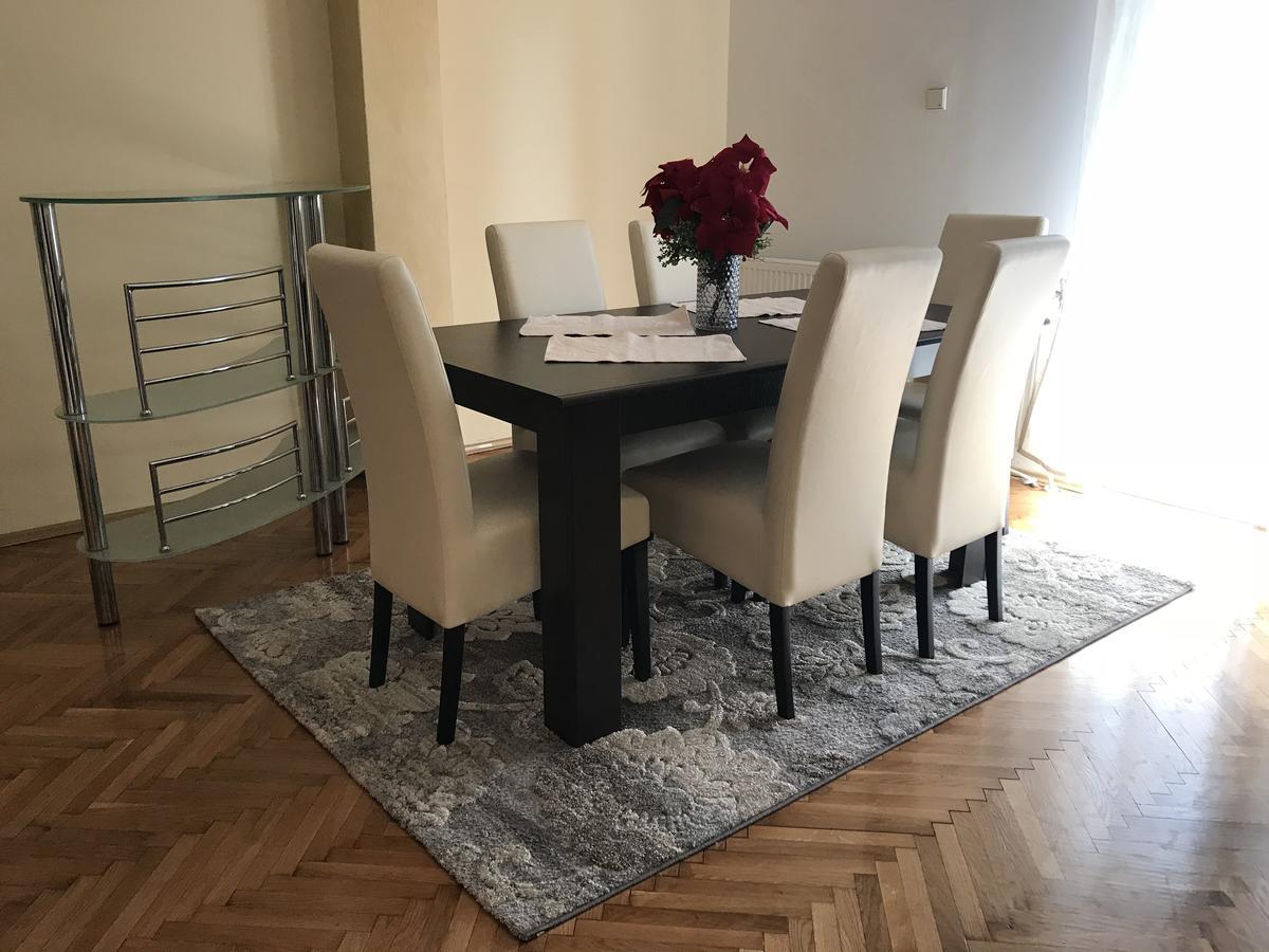 Five Apartments Indija Zewnętrze zdjęcie